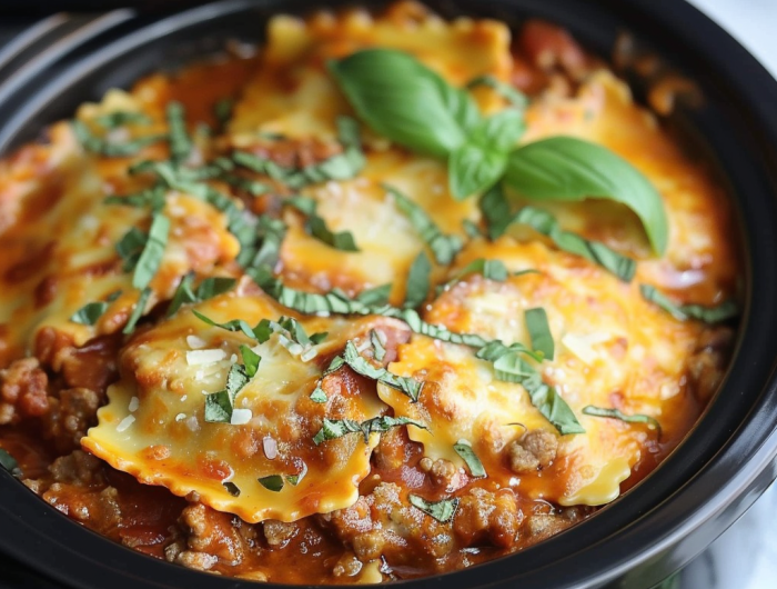 Slow Cooker Ravioli Lasagna