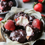 Easy Creamy Chocolate Strawberry Clusters