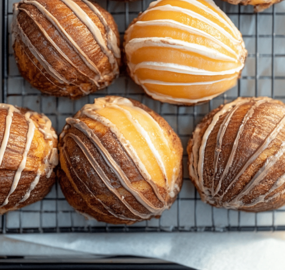 Easy Chocolate & Vanilla Conchas