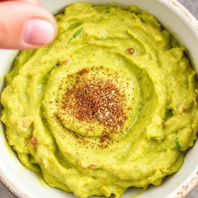 Easy Guacamole Recipe