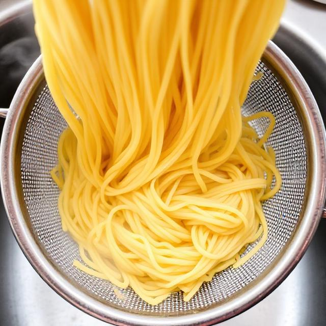 Easy Creamed Spinach Pasta