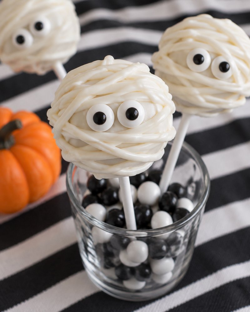 Easy Halloween Cake Pops