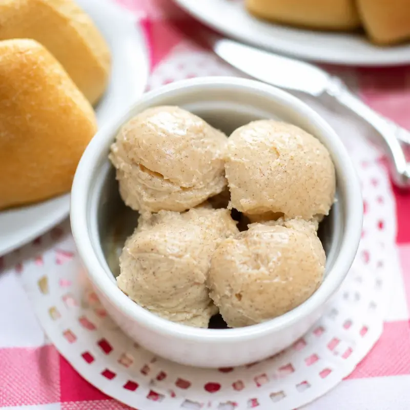 Easy Texas Roadhouse Butter Copycat Cinnamon served with warm rolls