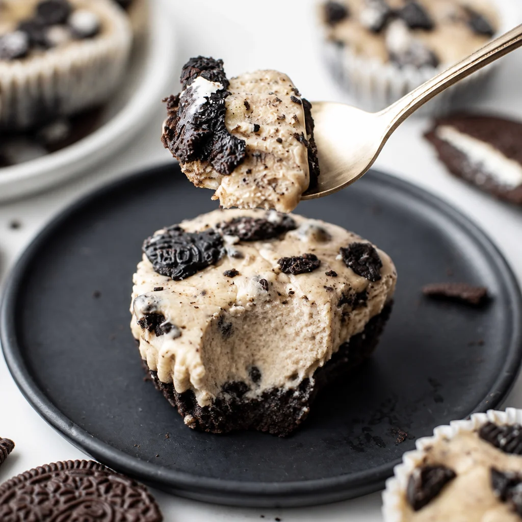Delicious Easy Oreo Cheesecake Bites - No Bake Mini Dessert on a plate.